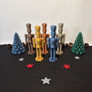 moderner Nussknacker fuzzy-Style in 5 edlen Farben