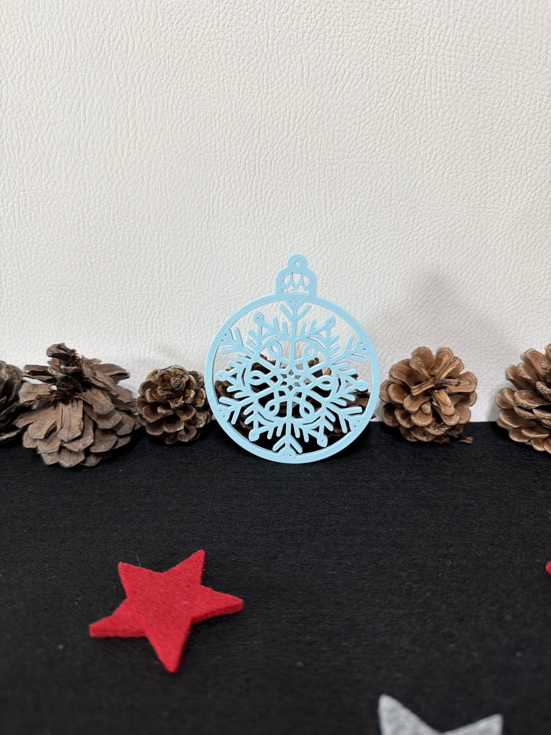 Weihnachtsanhänger „Schneeflocken-Ornament“ – Bild 2