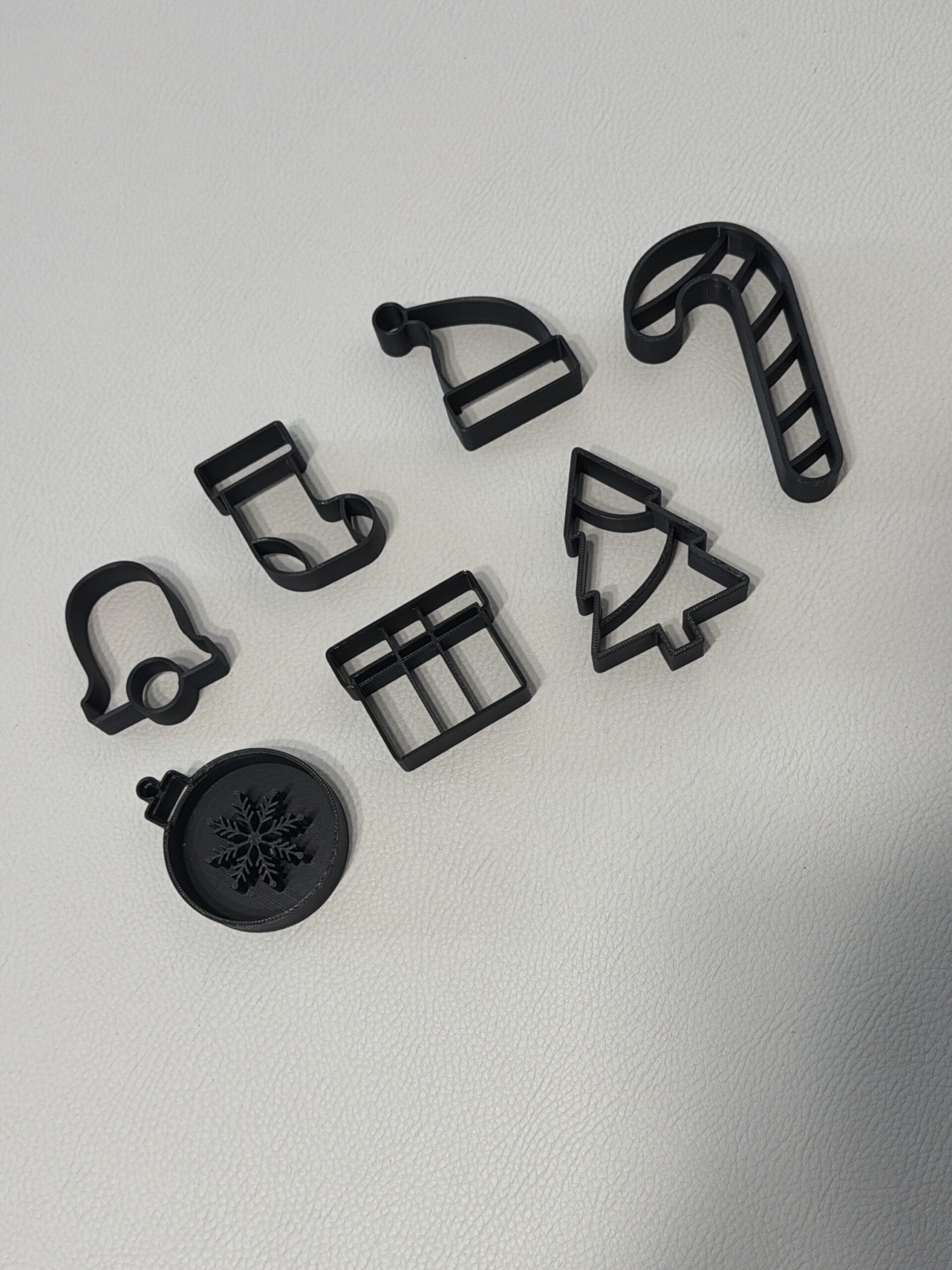 Plätzchenausstecher Set 7-teilig in 2 Größen – Bild 2