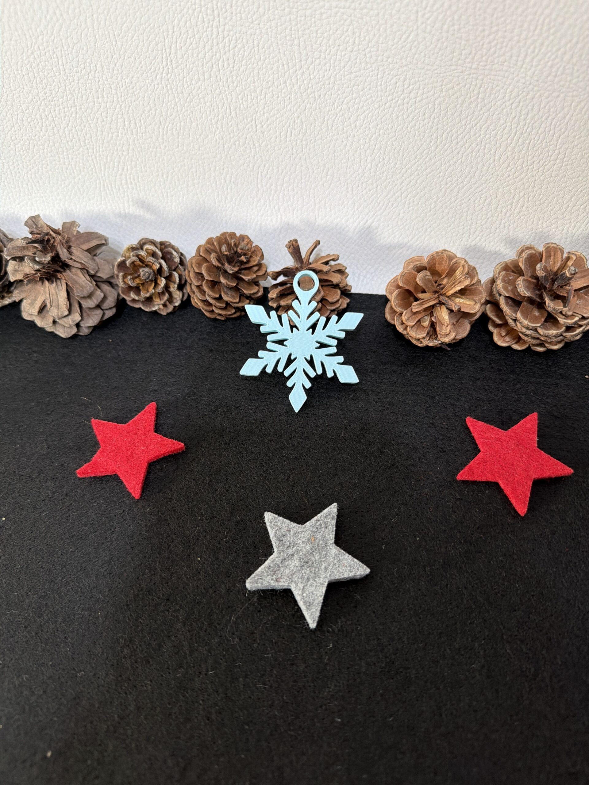 Weihnachtsanhänger „Schneeflocke“ klassisch – Bild 2