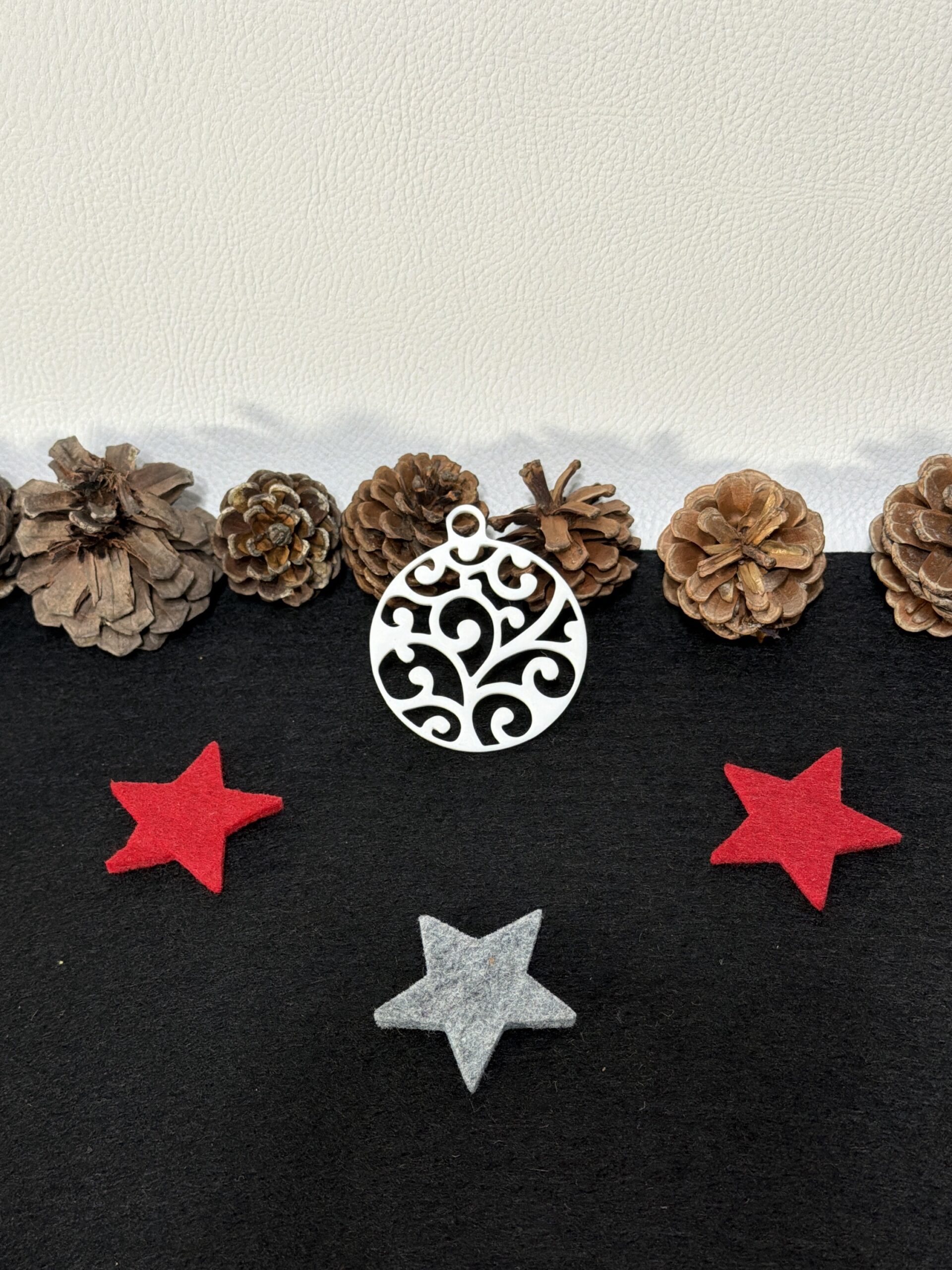 Weihnachtsanhänger „Ornamentkugel“ filigran – Bild 2