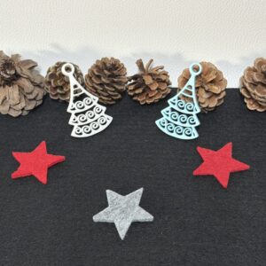 Weihnachtsanhänger „Tannenbaum“ filigran