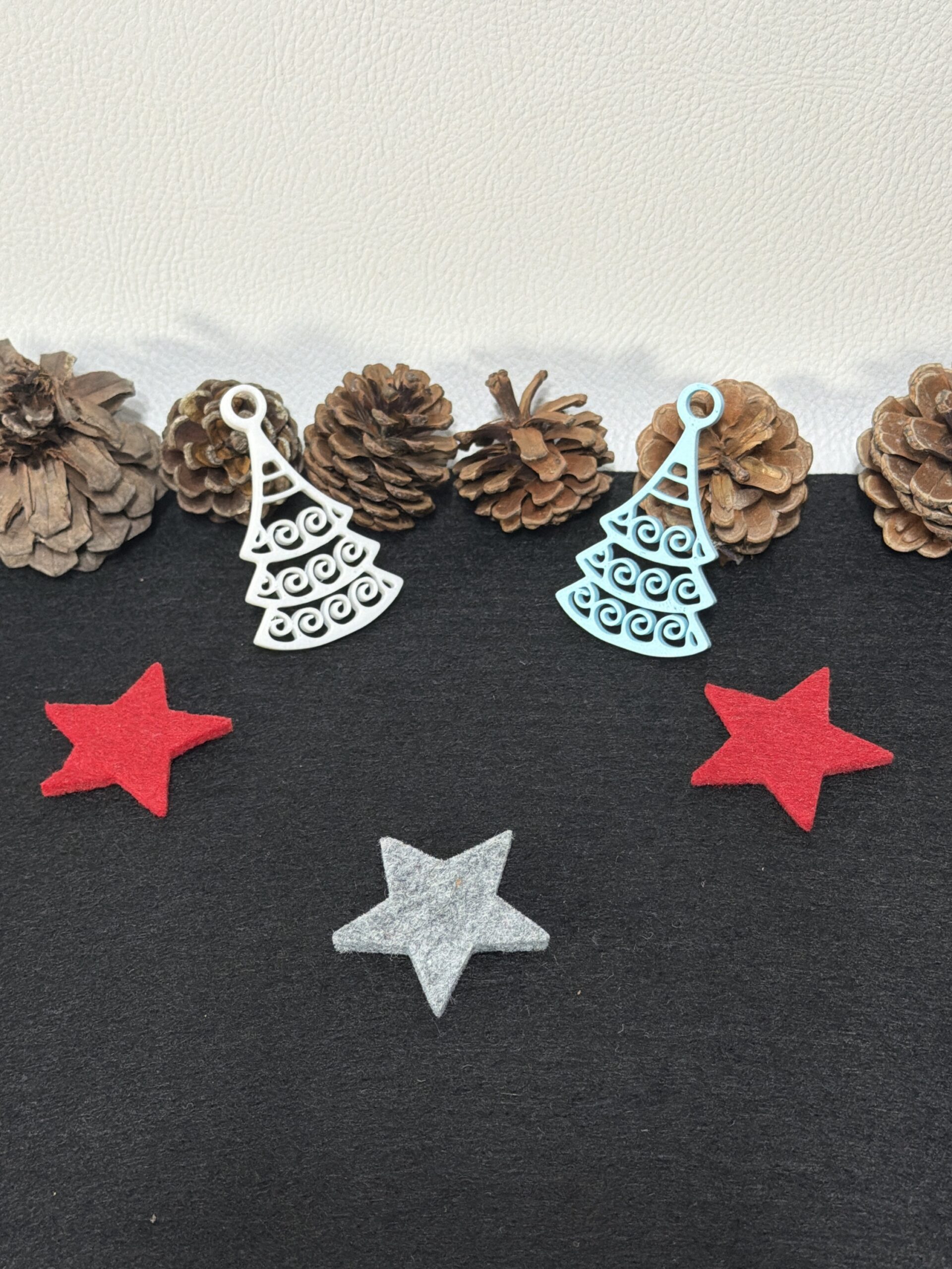 Weihnachtsanhänger „Tannenbaum“ filigran