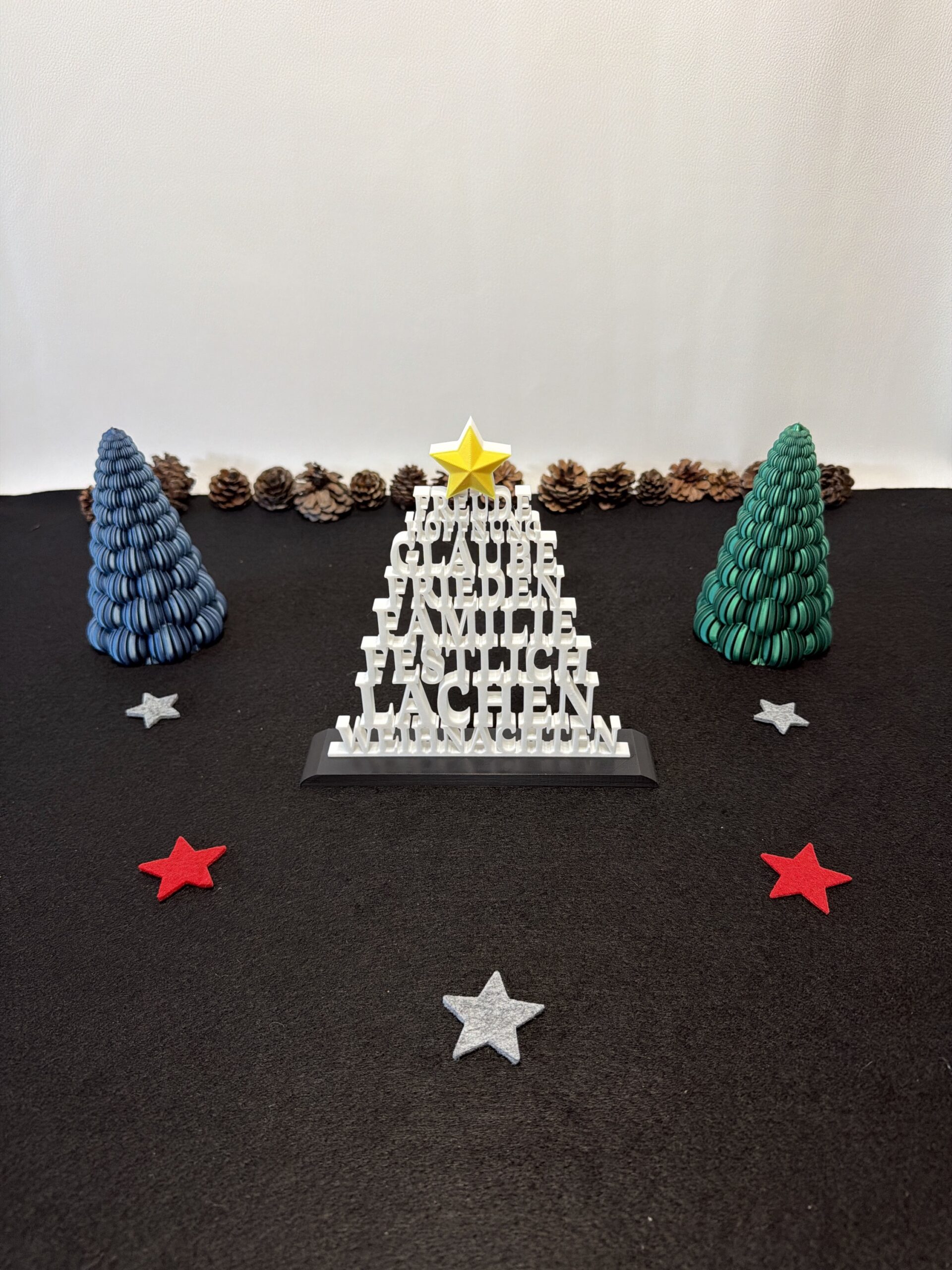 Schrift-Weihnachtsbaum mit Stern – Bild 2