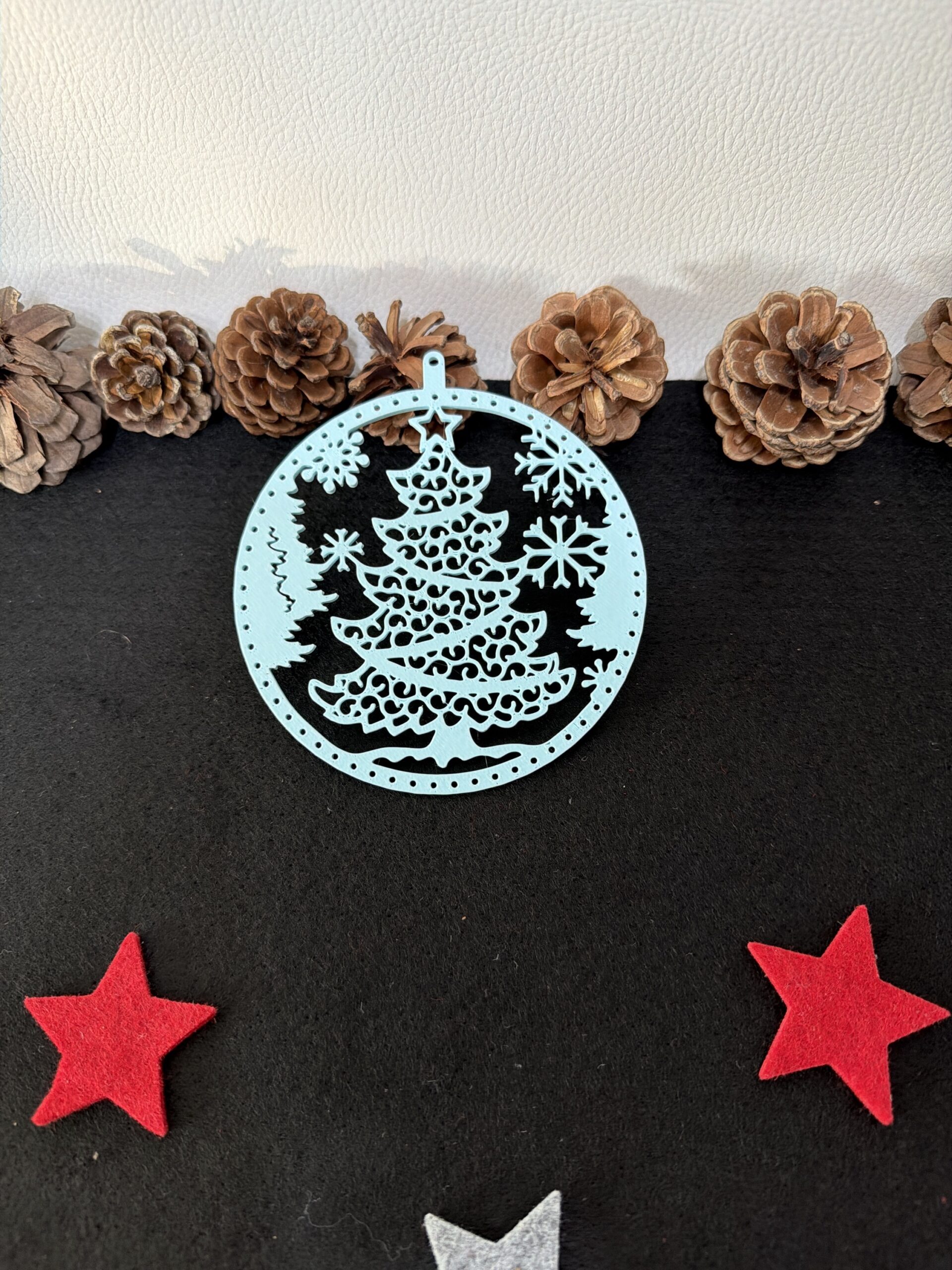 Weihnachtsanhänger „Tannenbaum im Kreis“ – Bild 2