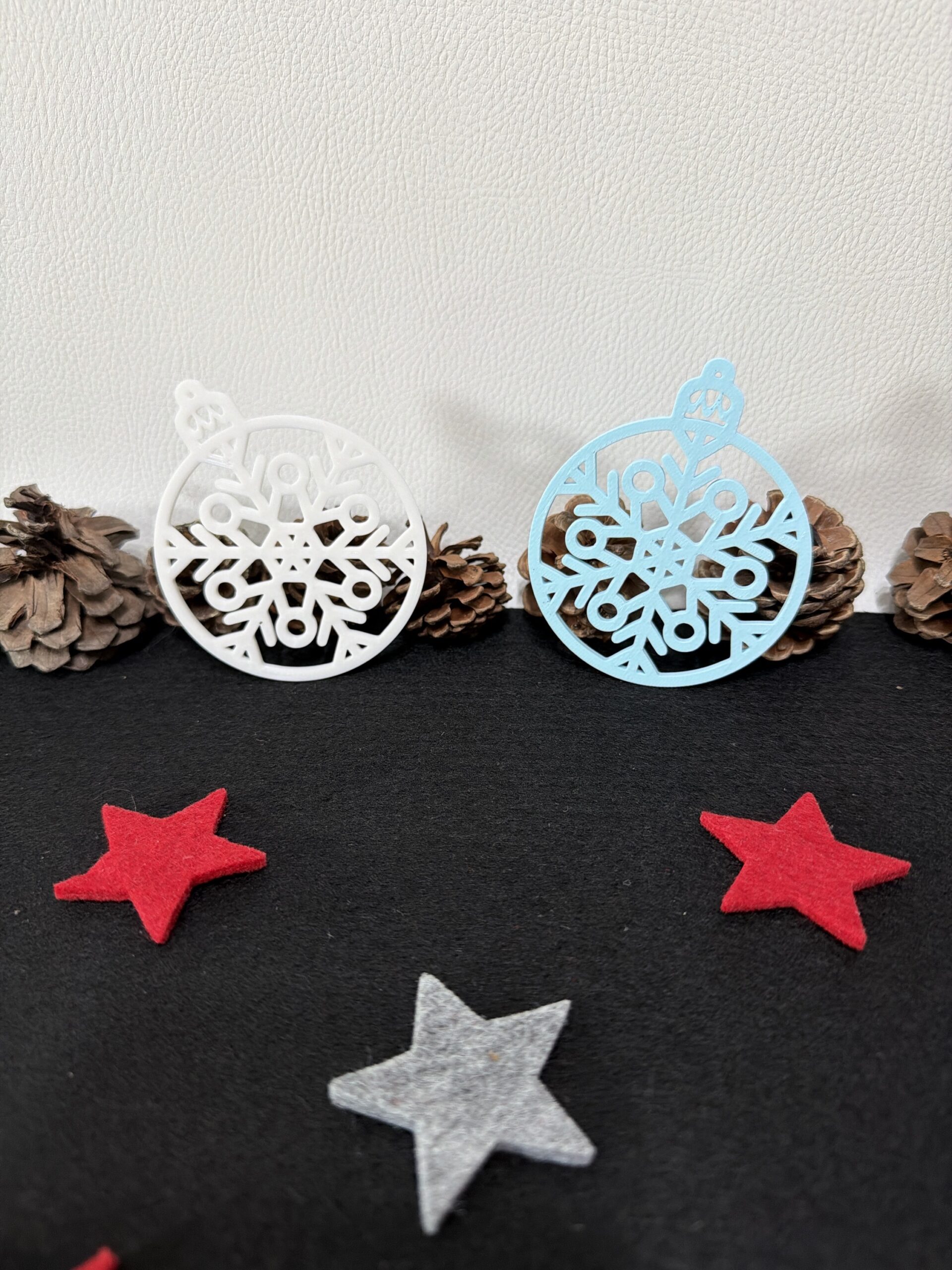 Weihnachtsanhänger „Moderne Schneeflocke“