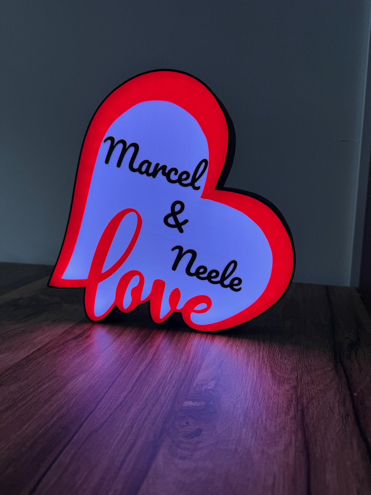 Personalisierte LED-Herzlampe „Love“