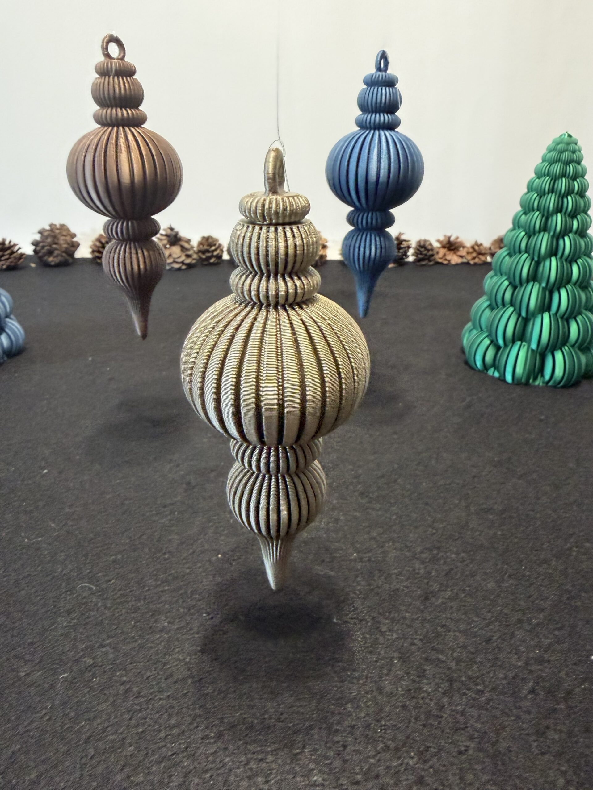 elegante Weihnachtsbaum Anhänger in 5 edlen Farben – Bild 5