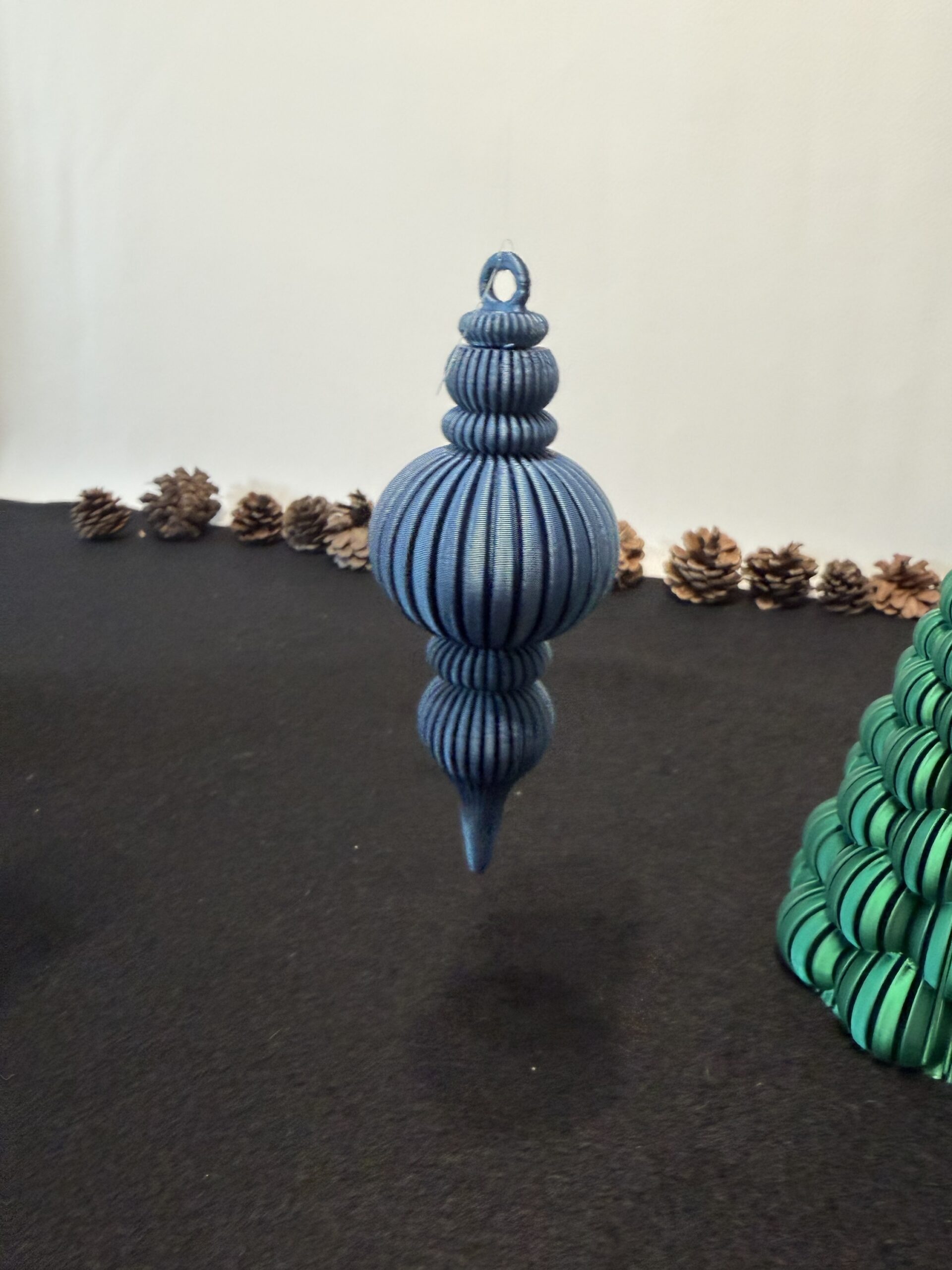 elegante Weihnachtsbaum Anhänger in 5 edlen Farben – Bild 4